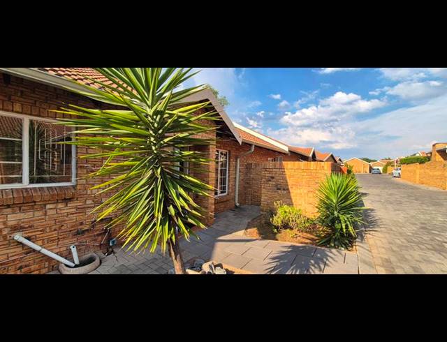 2 BEDROOM PROPERTY TO RENT IN ELDORAIGNE